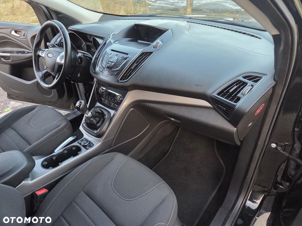 Ford Kuga 2.0 TDCi 2x4 SYNC - 12