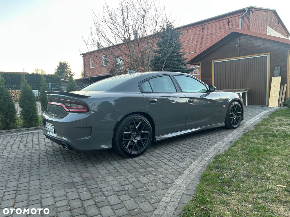 Dodge Charger Automatik R/T Scat Pack - 8