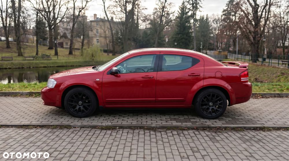 Dodge Avenger 2.0 CRD SE - 8