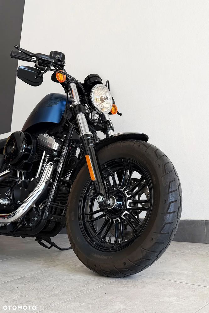 Harley-Davidson Sportster Forty-Eight - 14