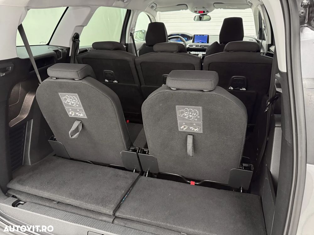 Peugeot 5008 PureTech 130 Stop & Start Active Business-Paket - 8