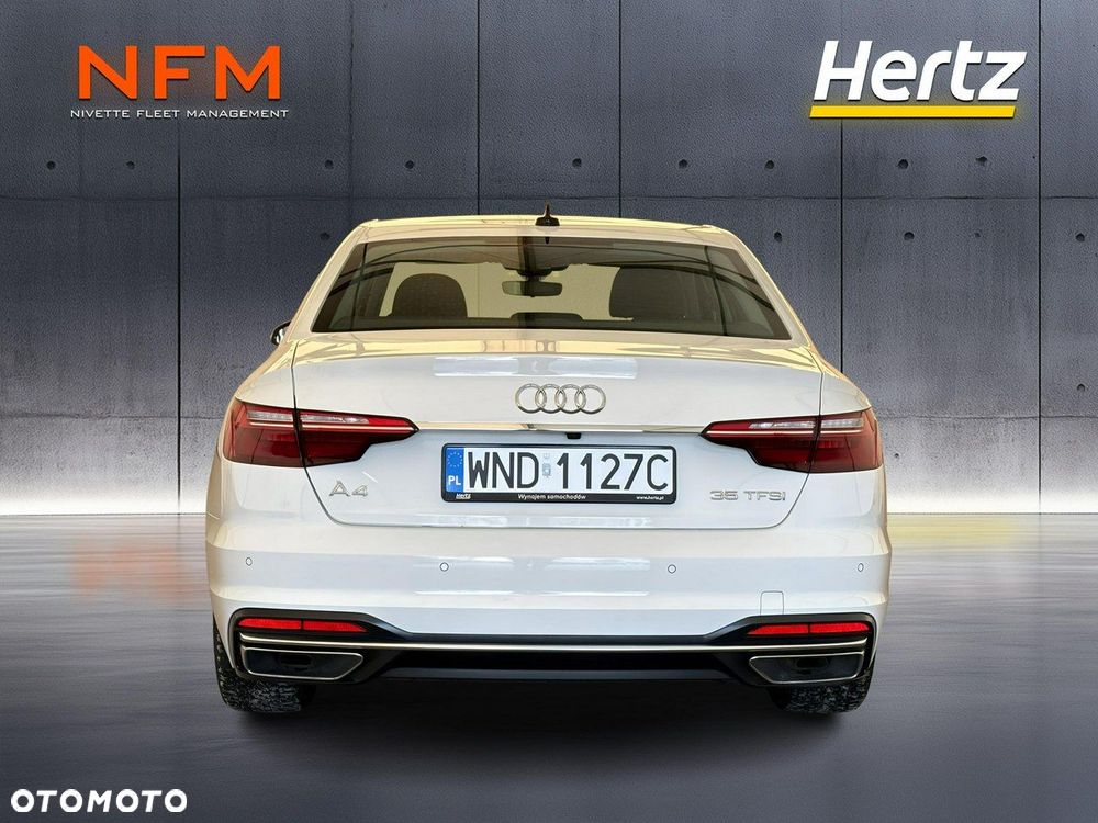 Audi A4 Limousine - 10