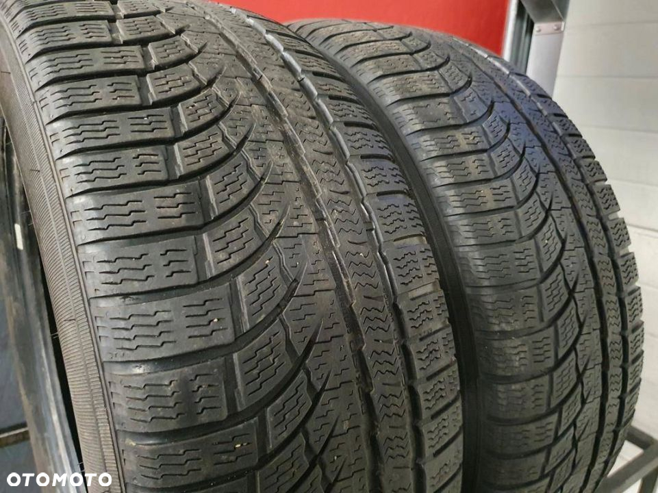 225/55R17 Nokian WR A4 XL para opon zima 5,0mm - 2