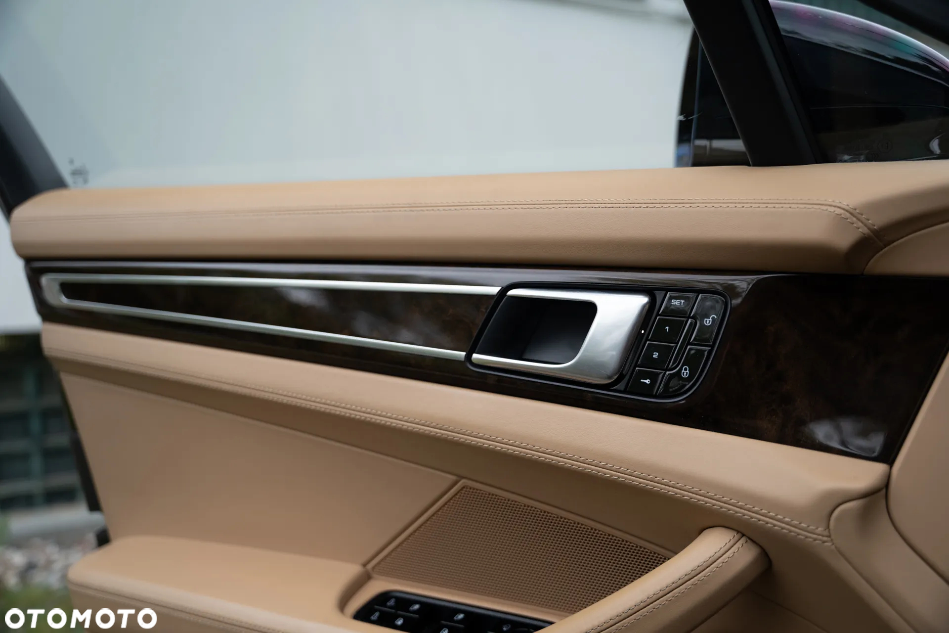 Porsche Panamera 4S - 18