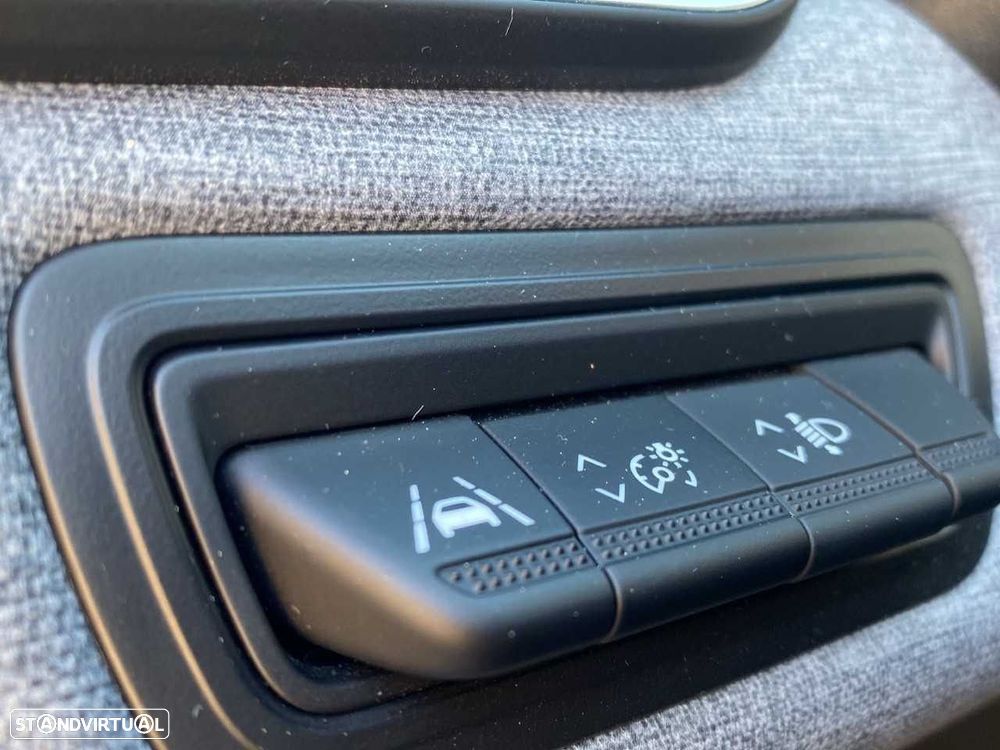 Renault Clio 1.0 TCe Evolution - 16