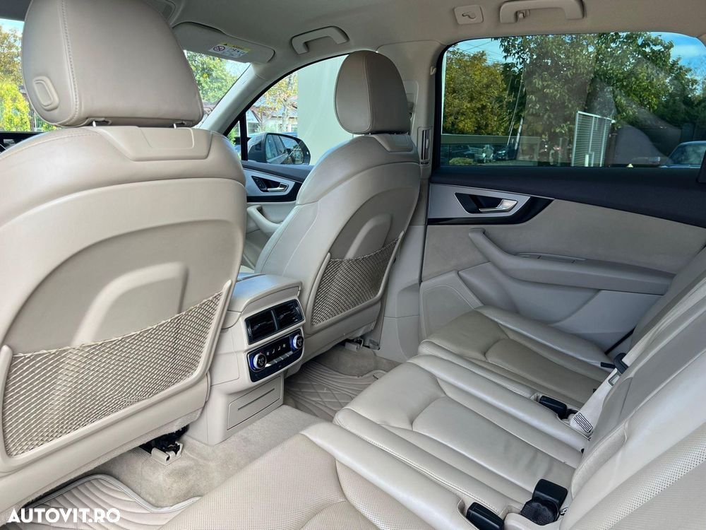 Audi Q7 - 14