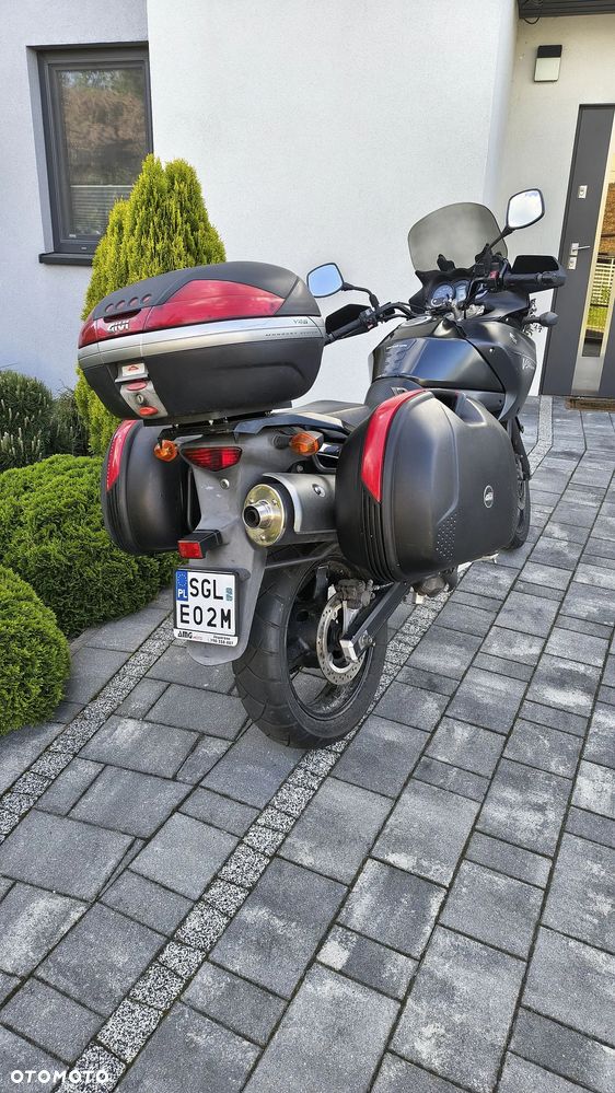 Suzuki V-STROM - 3