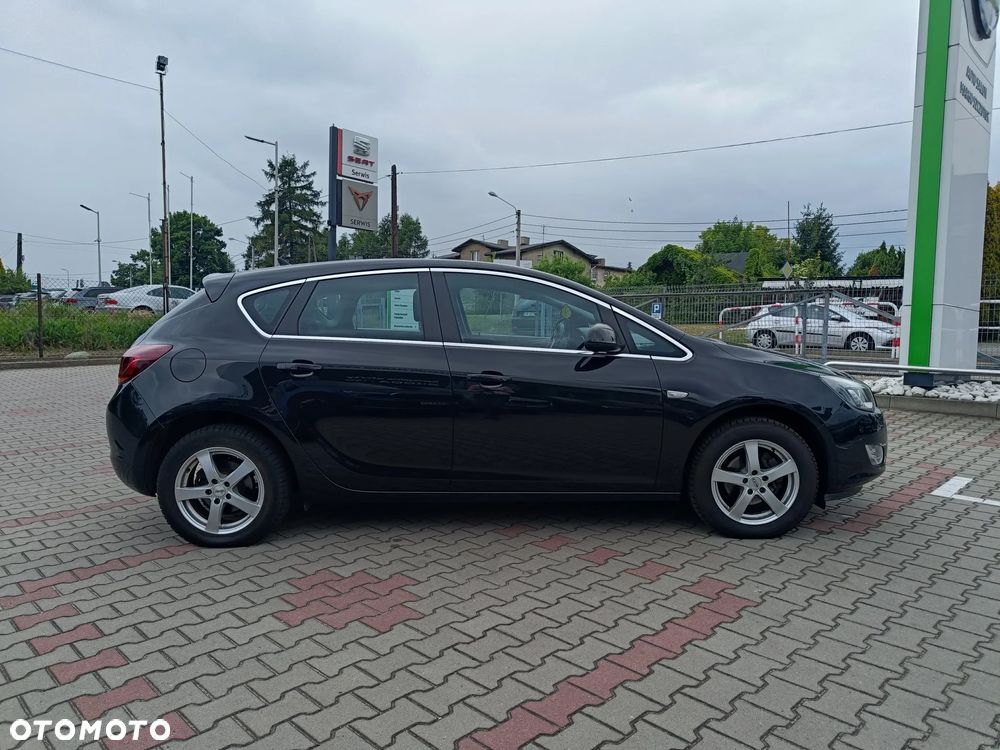 Opel Astra - 4