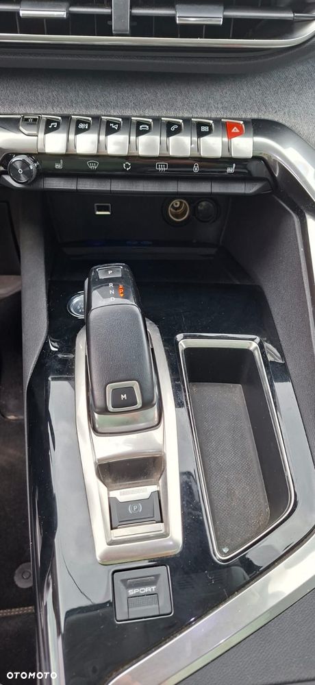 Peugeot 5008 PureTech 180 EAT8 Stop & Start Allure - 17