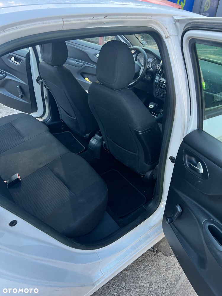 Peugeot 301 1.2 Pure Tech Active S&S ETG - 8