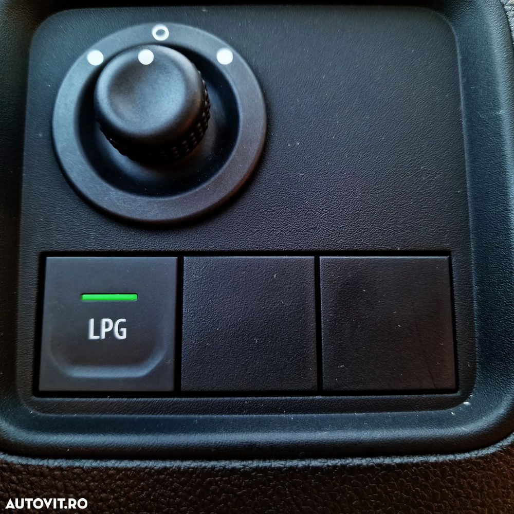Dacia Duster TCe 90 Comfort - 22