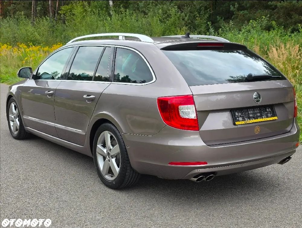 Skoda Superb 2.0 TSI DSG Elegance - 16