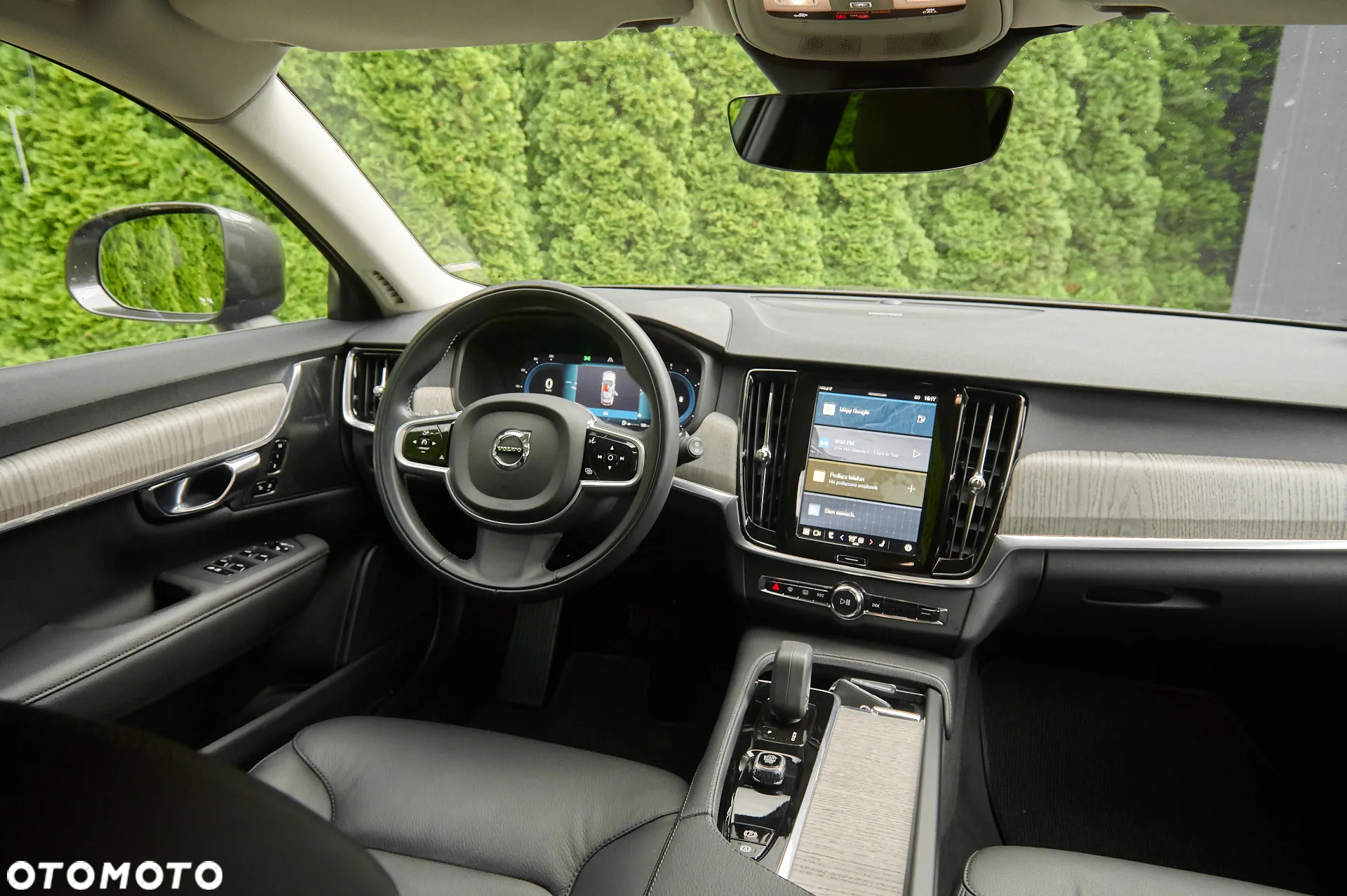 Volvo V90 Cross Country B4 D AWD Pro - 22