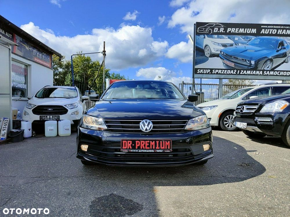 Volkswagen Jetta 1.8T SE - 2