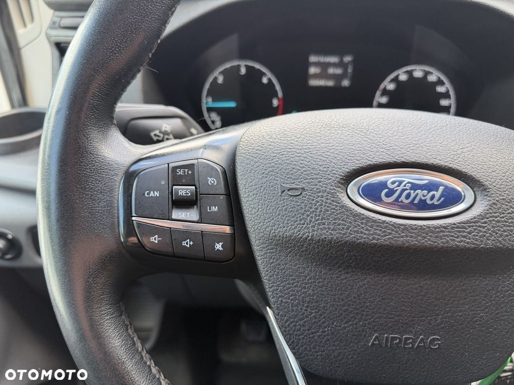 Ford Transit - 10