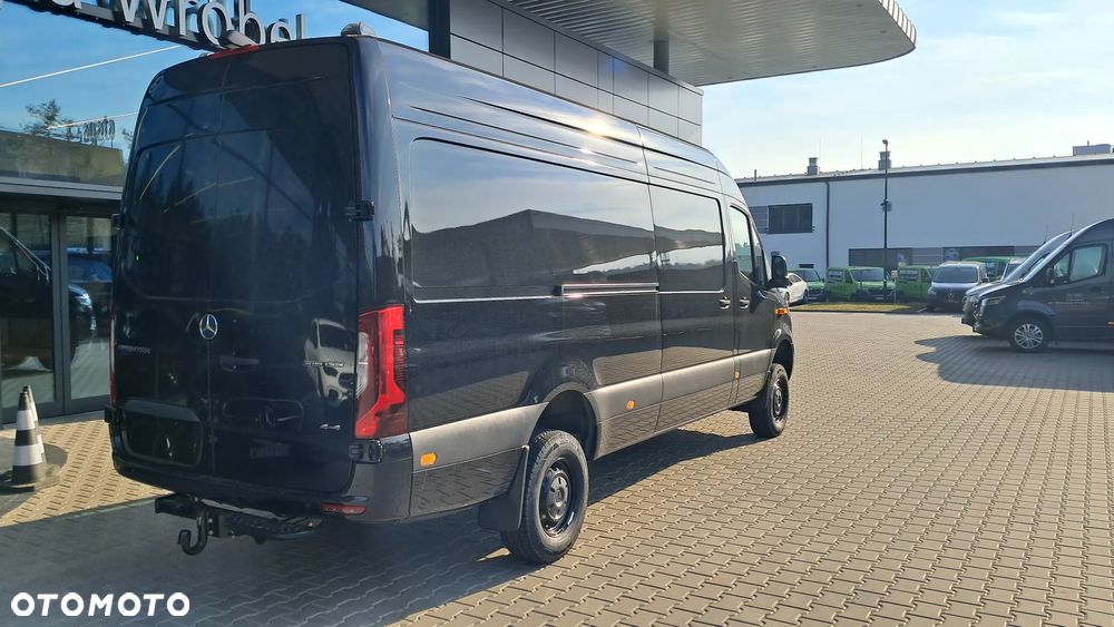 Mercedes-Benz Sprinter - 6