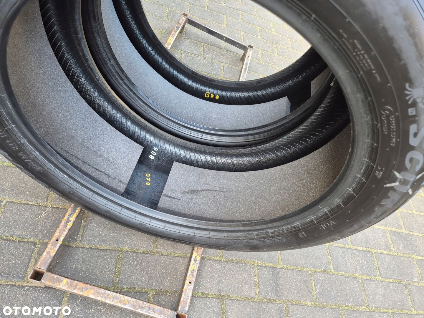 295/40/21 295/40r21 Pirelli Scorpion 111y VOL 99 - 3