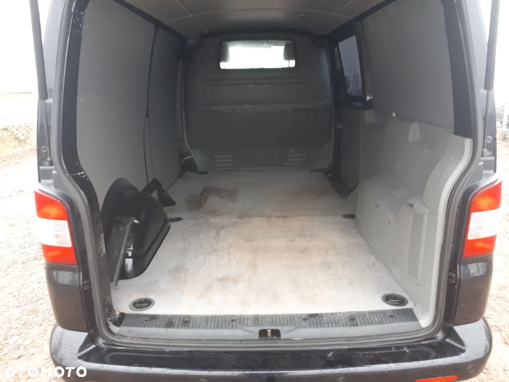 Volkswagen Transporter - 29