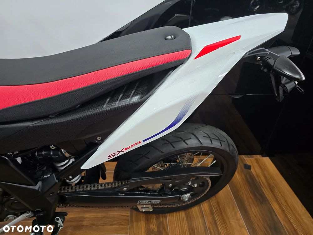 Aprilia SX - 23