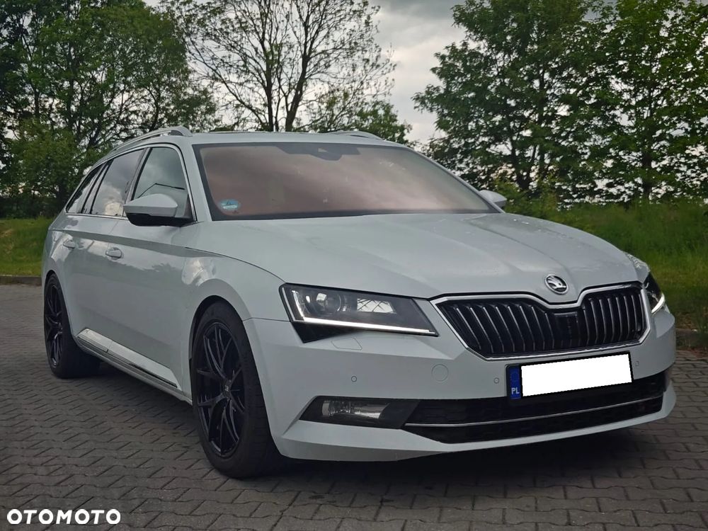Skoda Superb 2.0 TSI 4x4 DSG Style - 37