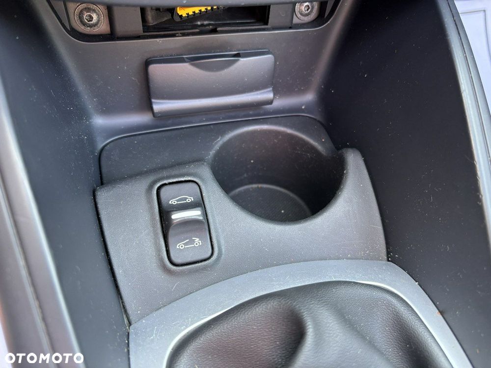 Renault Megane dCi 160 FAP Coupe-Cabriolet GT - 18