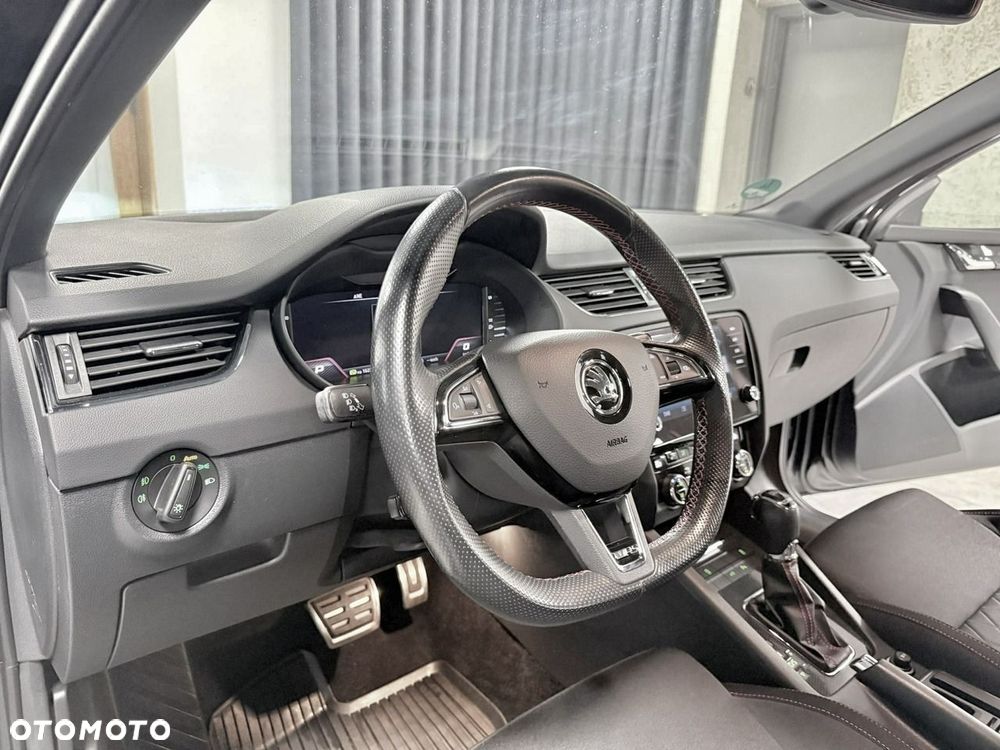 Skoda Octavia 2.0 TDI 4x4 RS Challenge DSG - 28