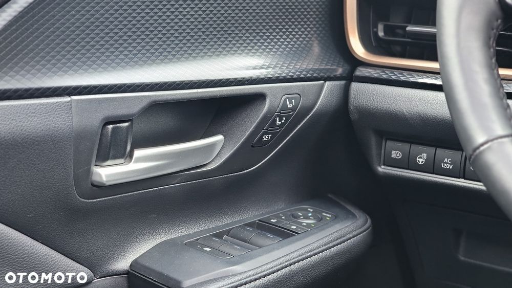 Toyota Grand Highlander - 19