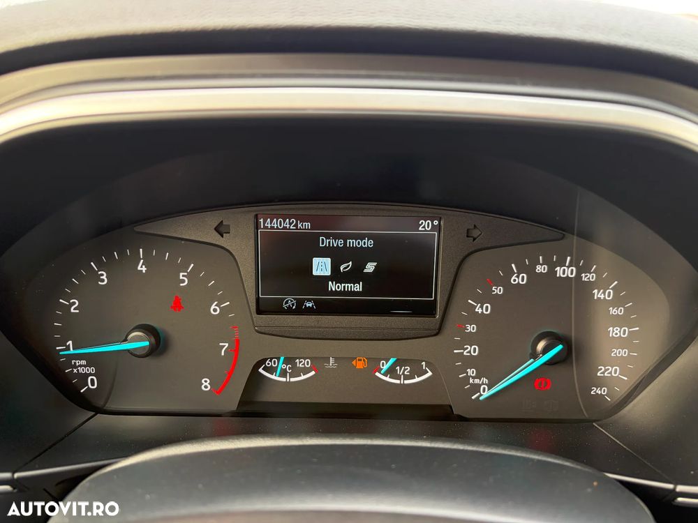 Ford Focus 1.0 EcoBoost Connected - 14