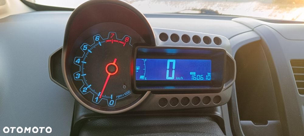 Chevrolet Aveo - 3