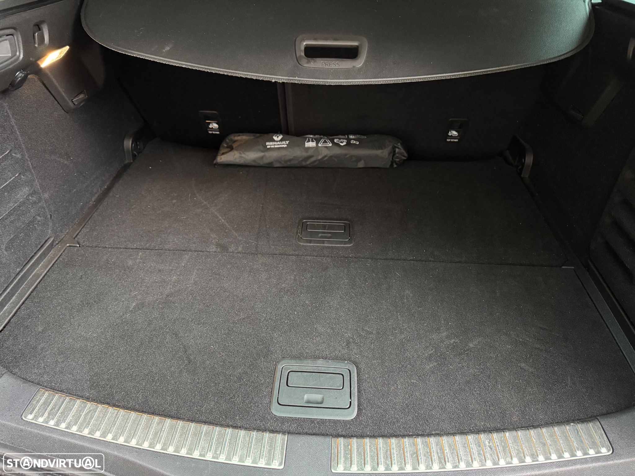 Renault Mégane Sport Tourer 1.5 Blue dCi Zen - 25