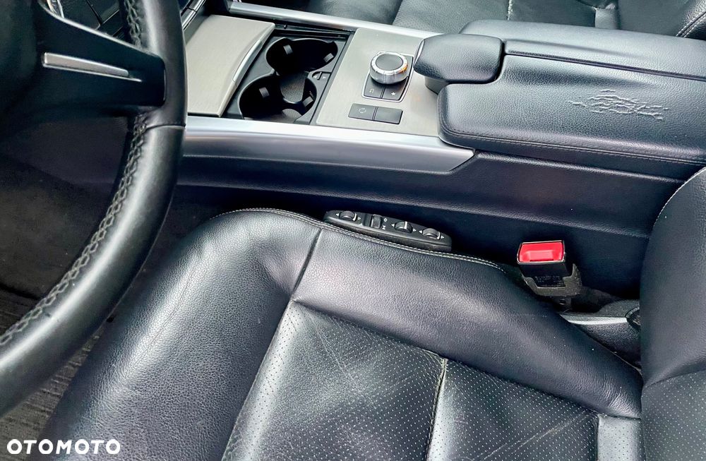 Mercedes-Benz Klasa E 220 BlueTEC 9G-TRONIC - 23