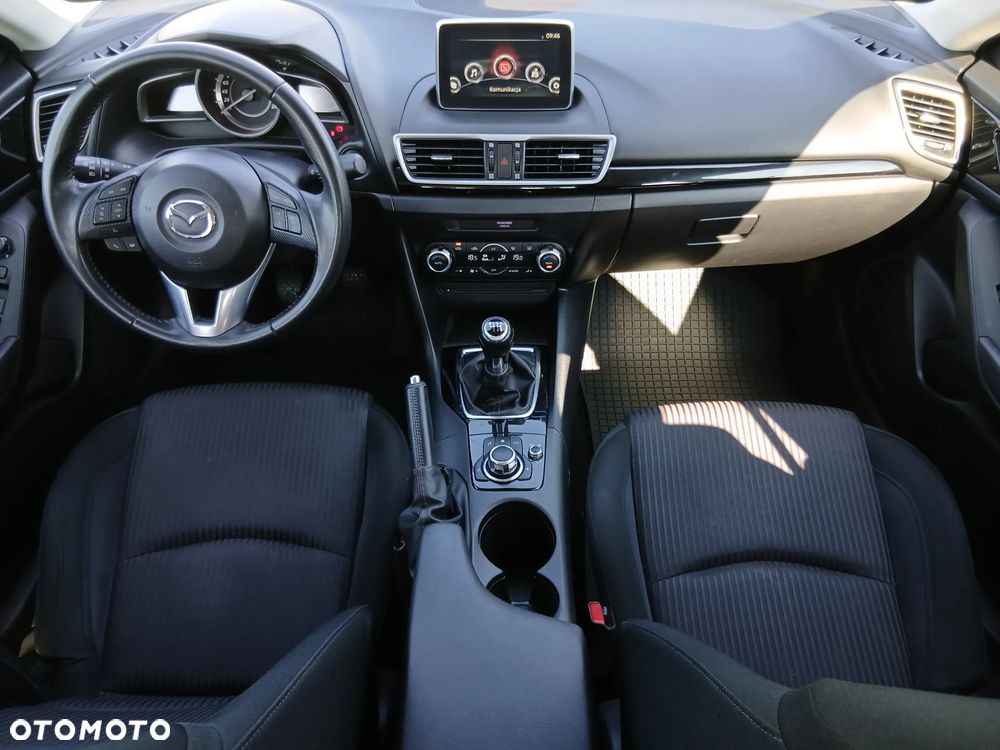 Mazda 3 - 5