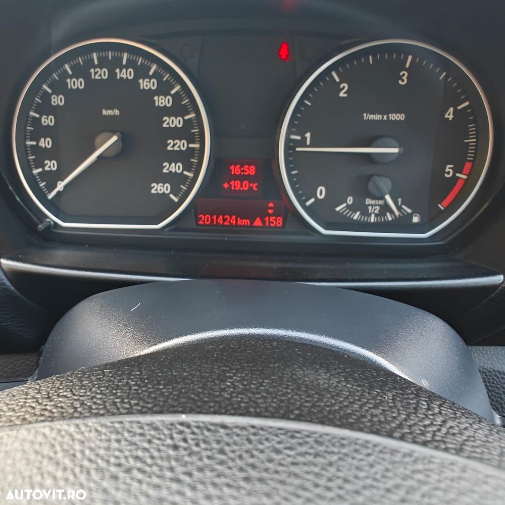 BMW Seria 1 - 15