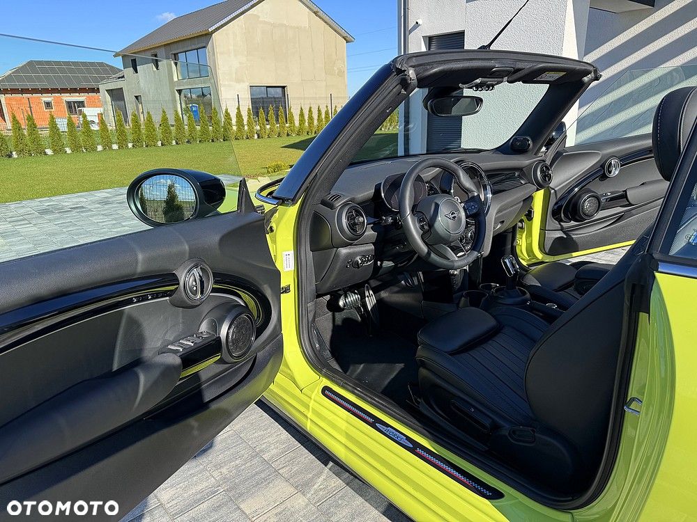 MINI Cooper S John Works Trim - 30