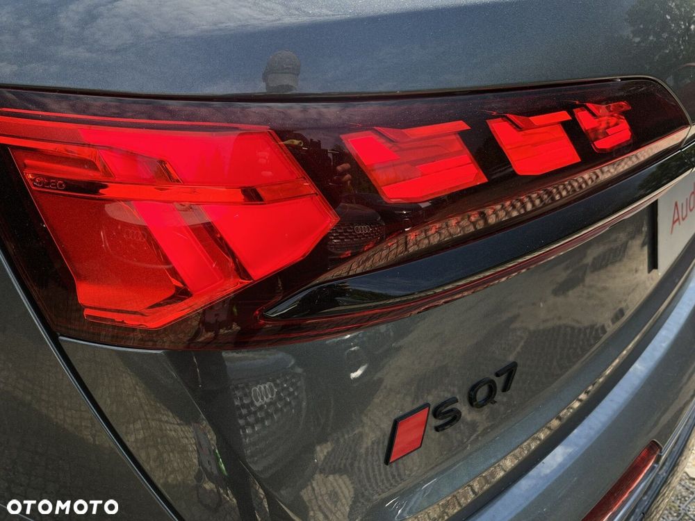 Audi SQ7 - 15