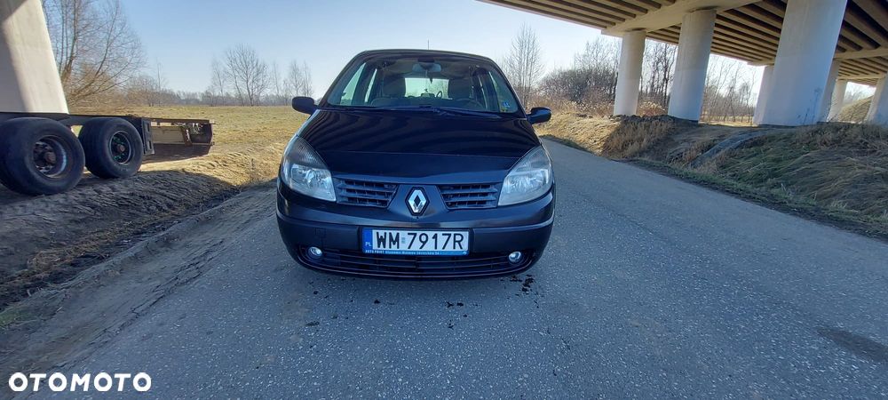 Renault Scenic - 2