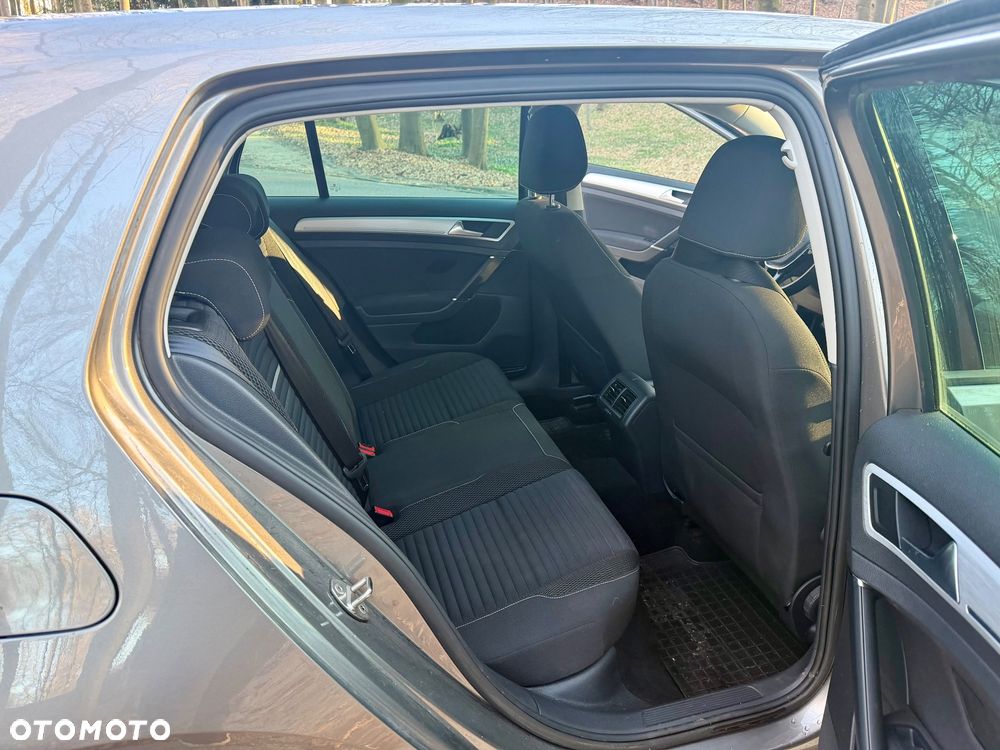 Volkswagen Golf 1.4 TSI BlueMotion Technology Cup - 14