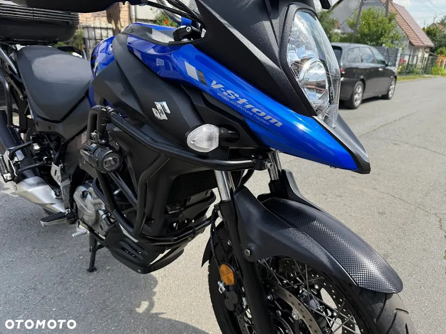 Suzuki V-STROM - 19