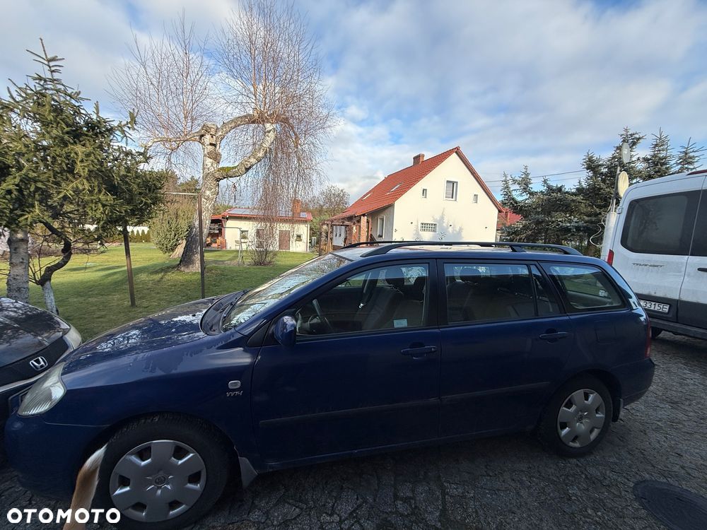 Toyota Corolla 1.4 VVT-i Base - 2