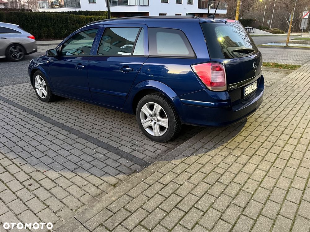 Opel Astra 1.7 CDTI Enjoy - 8