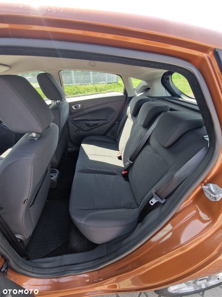 Ford Fiesta - 6