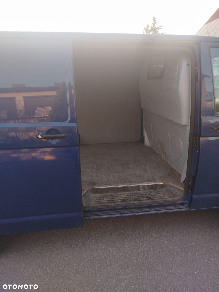 Volkswagen T5 LIFT - 5