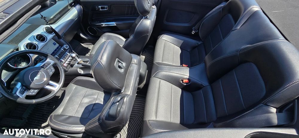 Ford Mustang 2.3 EcoBoost Aut. - 6