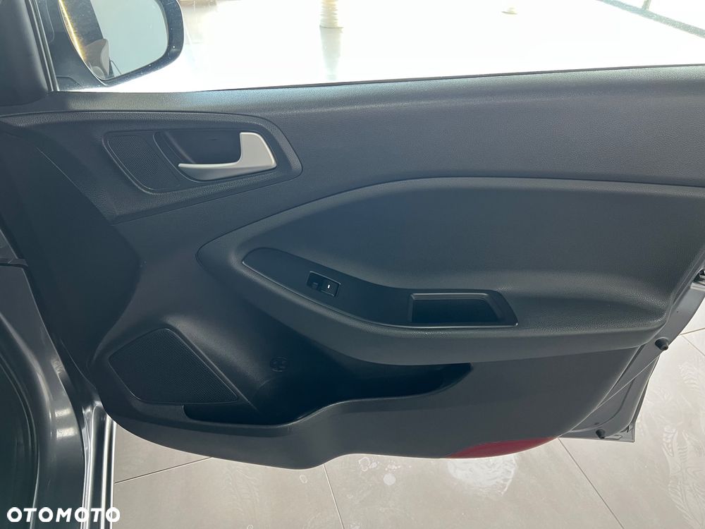 Hyundai i20 - 34