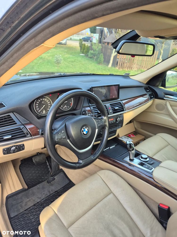 BMW X5 3.0sd xDrive - 10