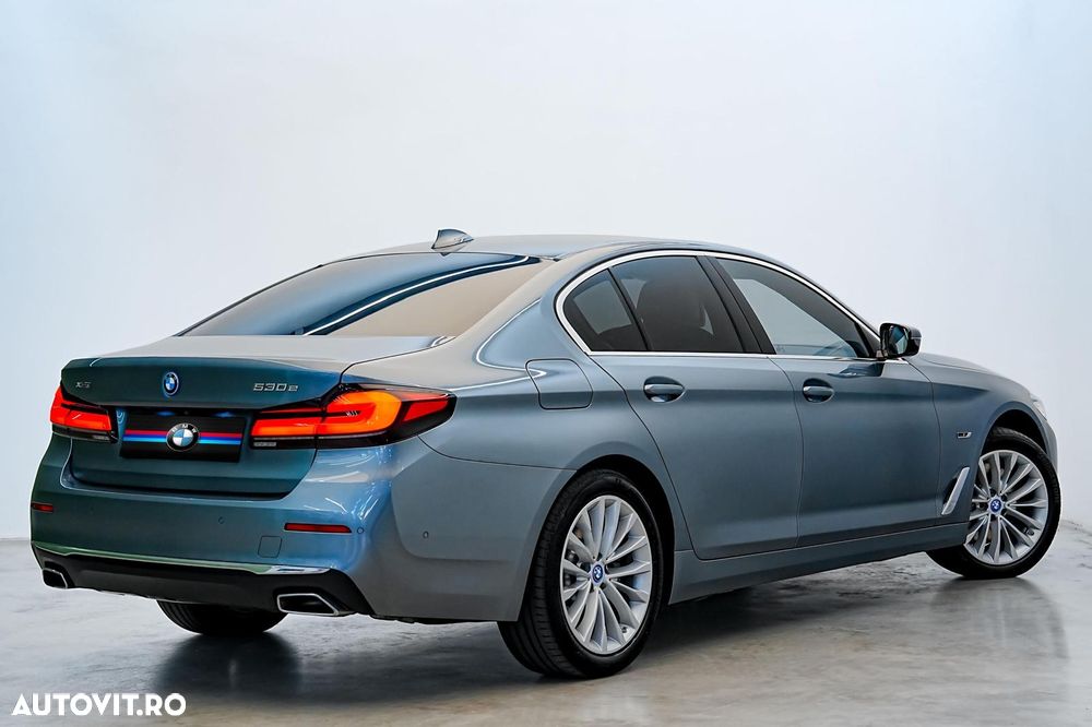 BMW Seria 5 530e xDrive AT PHEV - 8