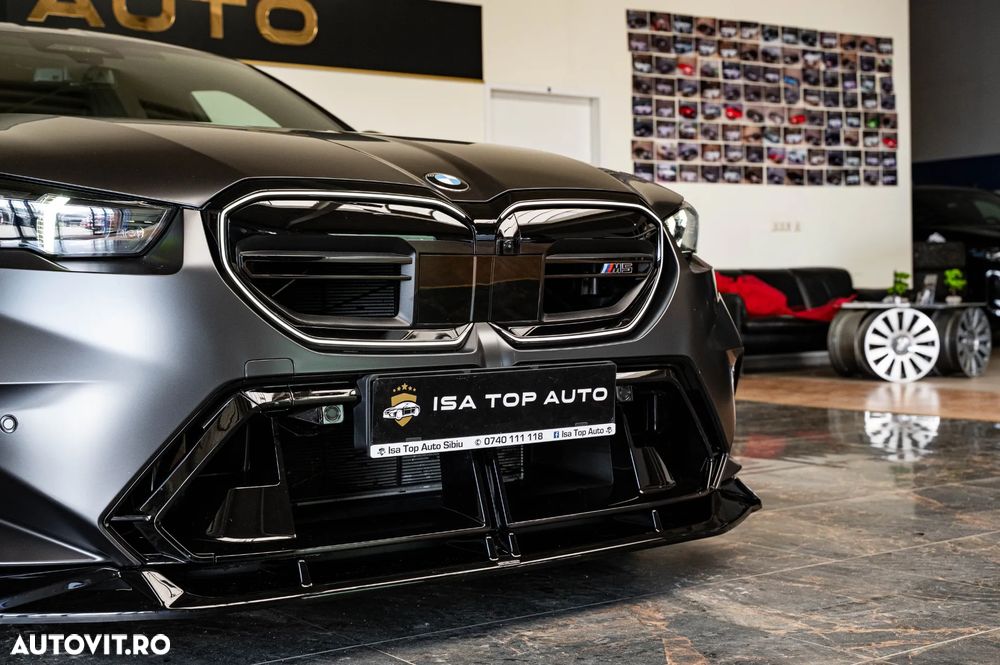 BMW M5 xDrive - 13