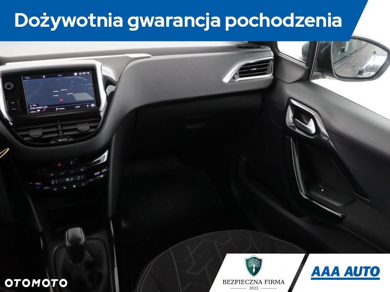 Peugeot 2008 - 10