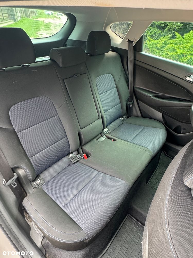Hyundai Tucson 1.6 GDI BlueDrive Comfort 2WD - 10