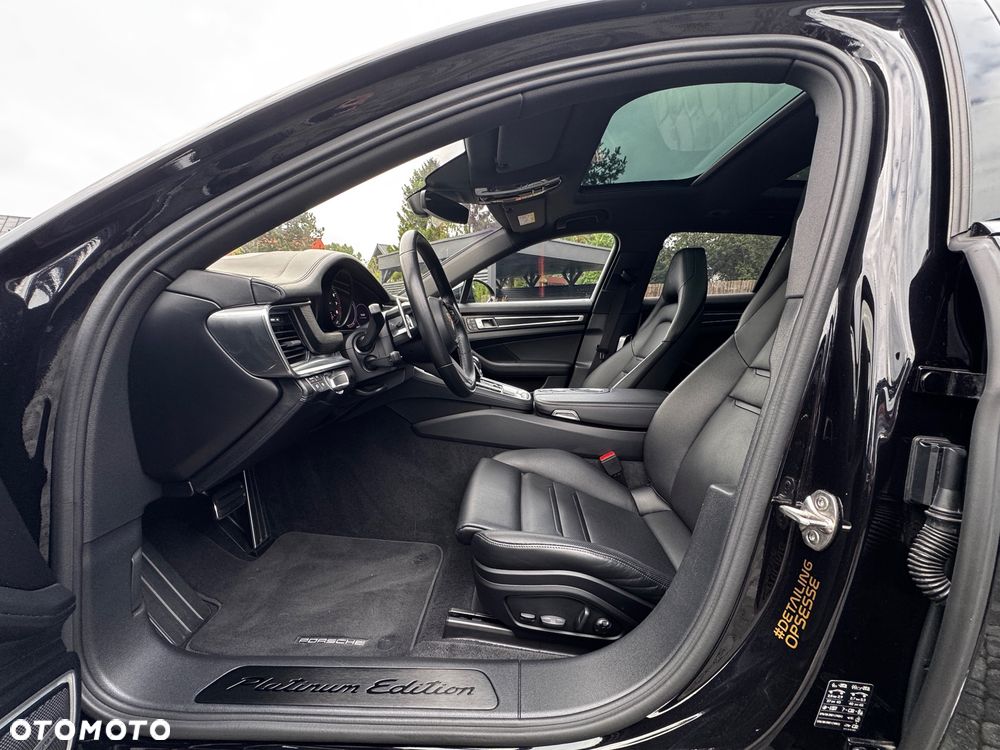 Porsche Panamera 4 E-Hybrid Platinum Edition - 22
